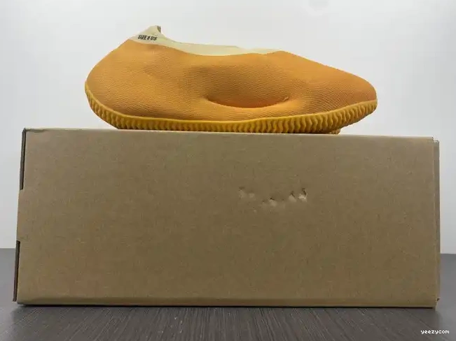 RNR Yeezy Sulfur Knit GW5353 Adidas 0527